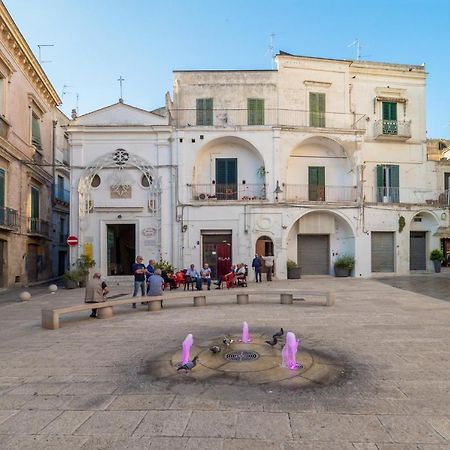 Апартаменты Da Noi. Nella Citta Dell'Acqua E Della Pietra. Гравина-ин-Пулья Экстерьер фото